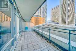 704 - 21 WIDMER STREET Toronto 