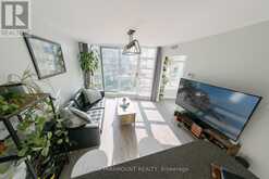 619 - 650 QUEENS QUAY W Toronto