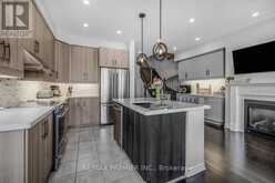 74 FAROOQ BOULEVARD Vaughan 