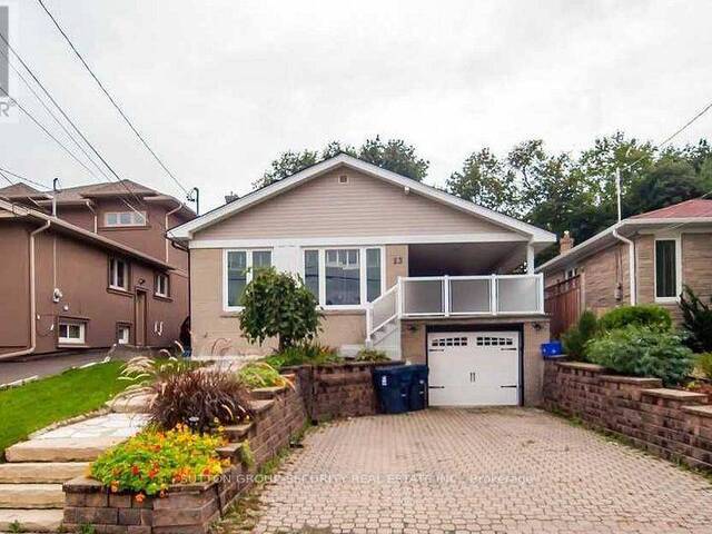 23 CLOVERHILL ROAD Toronto Ontario