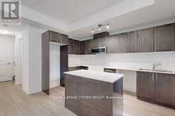 125 - 1062 DOUGLAS MCCURDY COMN Mississauga