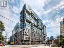 302 - 111 BATHURST STREET Toronto