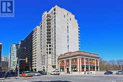 802 - 388 BLOOR STREET E Toronto