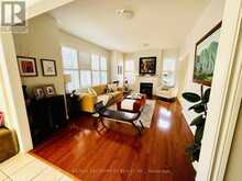 44 - 300 RAVINEVIEW WAY Oakville