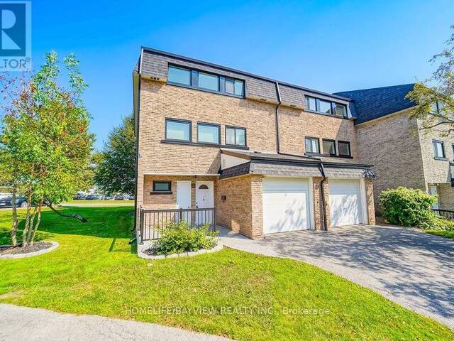 34 - 12 POPLAR CRESCENT Aurora  Ontario