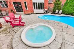 1688 GLENVISTA DRIVE W Oakville