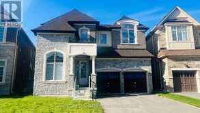 16 KENNETH ROSS CRESCENT East Gwillimbury 