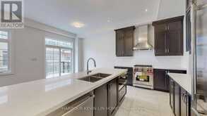 1 GARDENERS LANE Markham