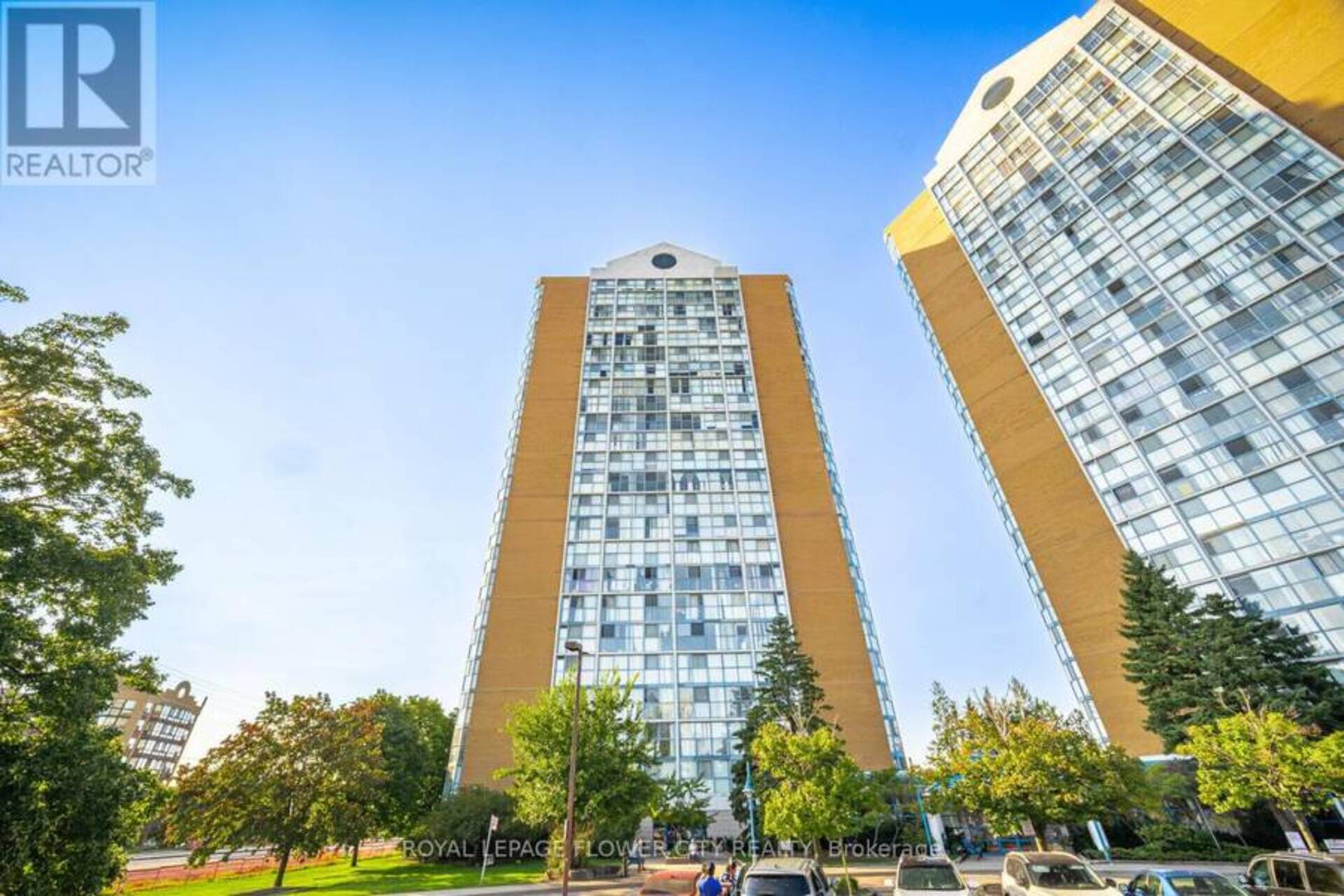 304 - 25 TRAILWOOD DRIVE Mississauga