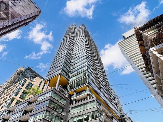 303 - 8 CHARLOTTE STREET Toronto Ontario