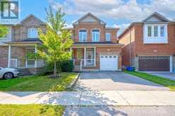 35 PEDERSEN DRIVE Aurora