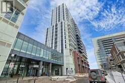 208 - 38 HONEYCRISP CRESCENT Vaughan 