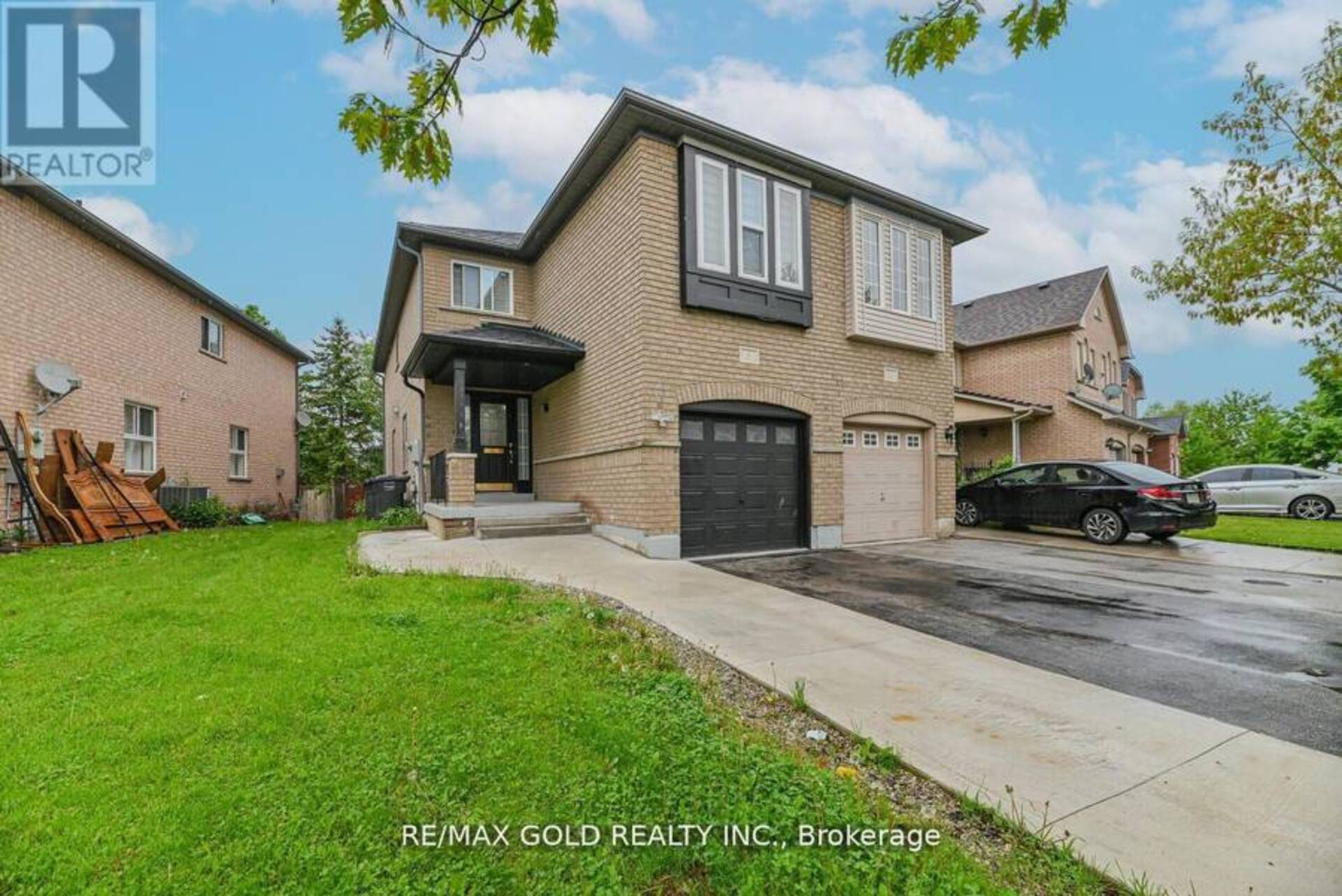 9 FAIRLAWN BOULEVARD Brampton 