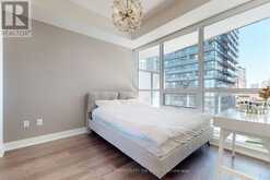 1001 - 30 ROEHAMPTON AVENUE Toronto