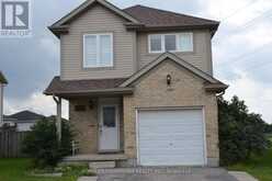 132 HENHOEFFER CRESCENT Kitchener