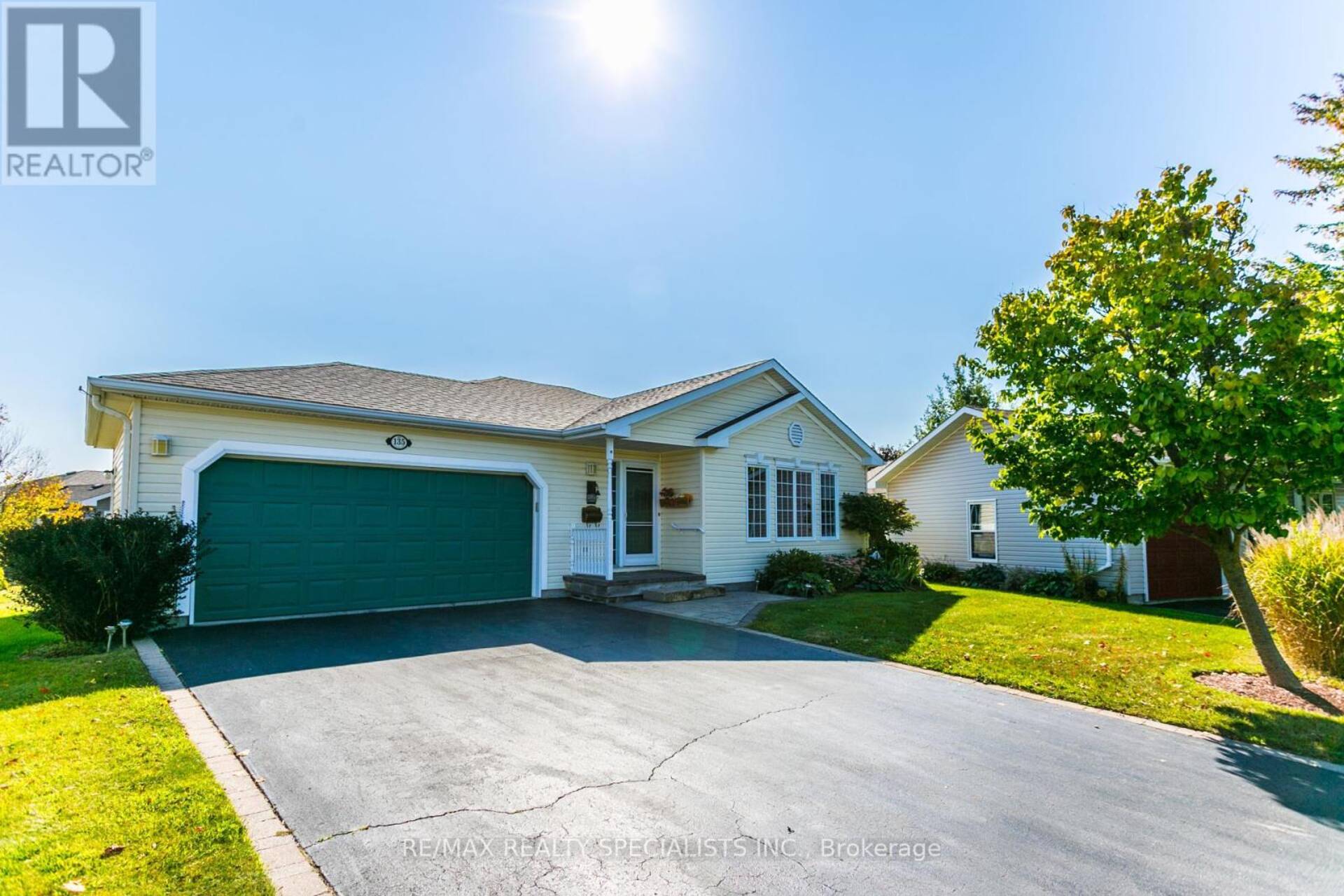 135 GLENARIFF DRIVE Hamilton 