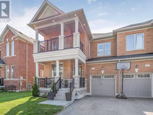 15 WALTER ENGLISH DRIVE East Gwillimbury Ontario