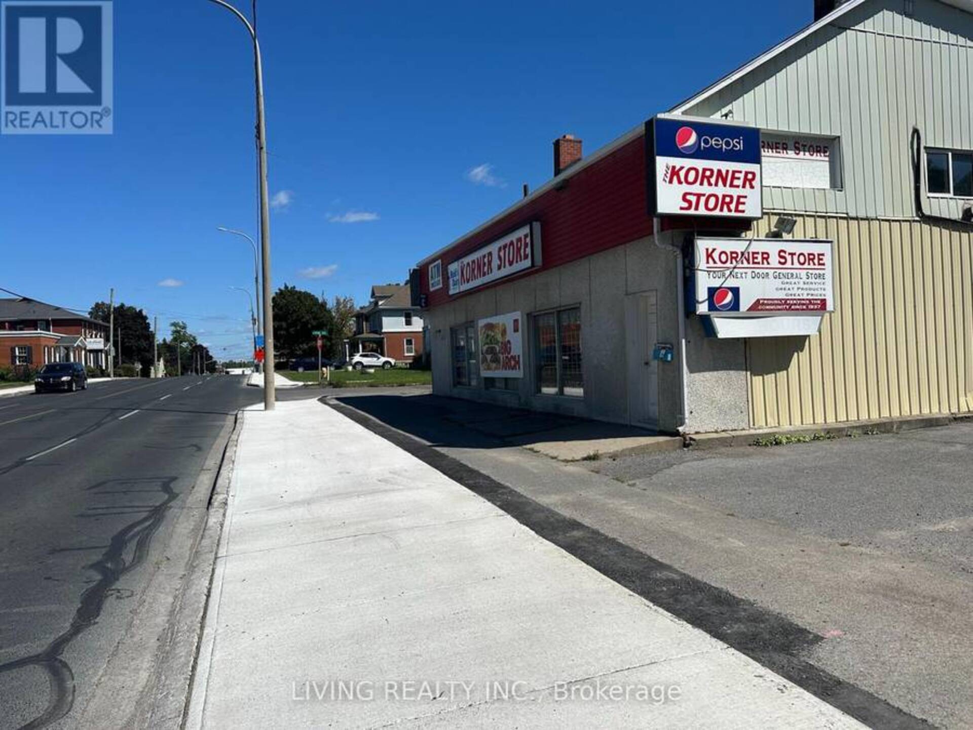 195 DUNDAS STREET W Quinte West