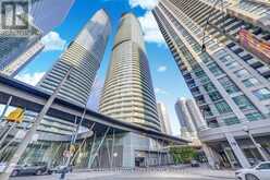 1407 - 12 YORK STREET Toronto