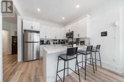 132 HOLTON AVENUE S Hamilton 