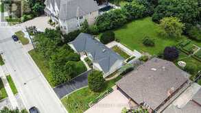 46 ROOSEVELT DRIVE Richmond Hill 