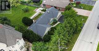 46 ROOSEVELT DRIVE Richmond Hill 