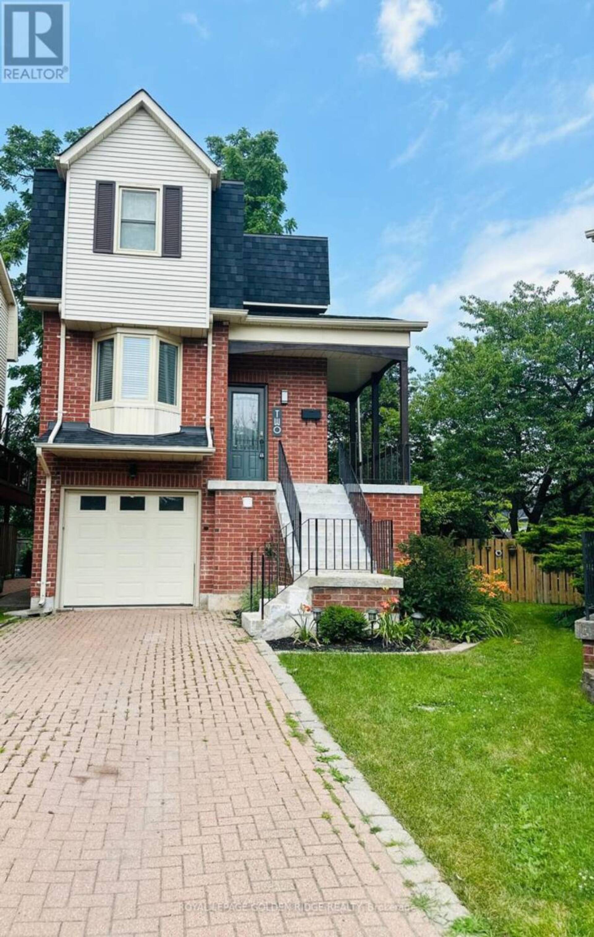 2 NORMANDY PLACE Oakville