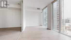 2505 - 101 PETER STREET Toronto