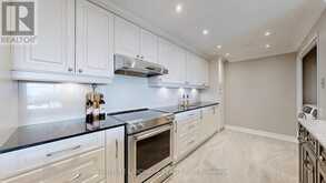 2806 - 100 UPPER MADISON AVENUE Toronto