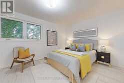 15 HALLBANK TERRACE Toronto