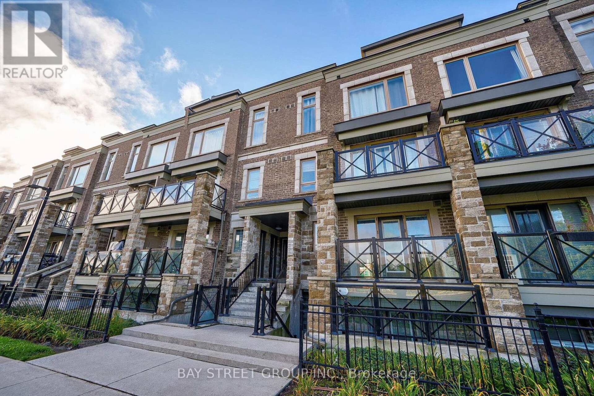 2311 - 20 WESTMEATH LANE Markham