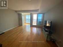 910 - 218 QUEENS QUAY W Toronto