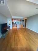 910 - 218 QUEENS QUAY W Toronto 