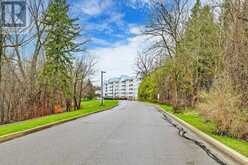 225 - 900 BOGART MILL TRAIL Newmarket 