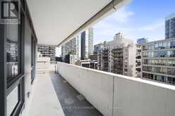 1002 - 2221 YONGE STREET Toronto