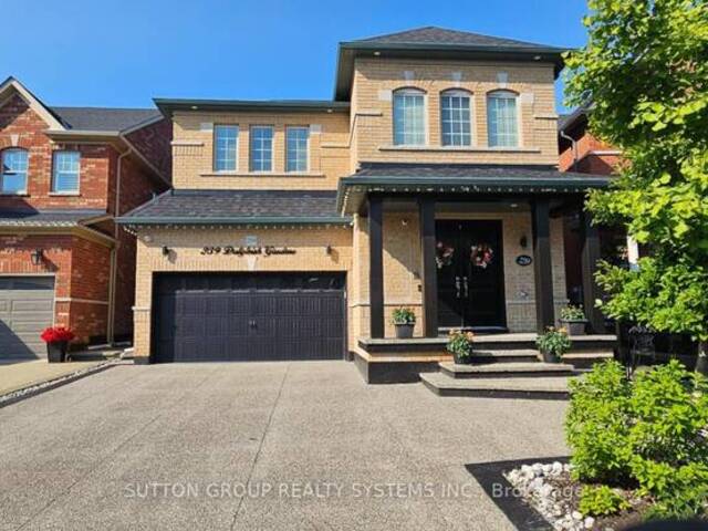 239 DALGLEISH GARDENS Milton  Ontario