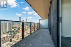 2509 - 330 RICHMOND STREET W Toronto