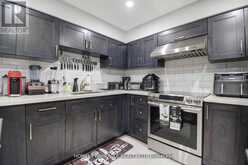 33 ORANGEBLOSSOM TRAIL Brampton 