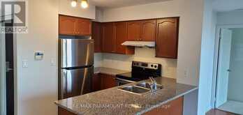 1010 - 208 ENFIELD PLACE Mississauga 