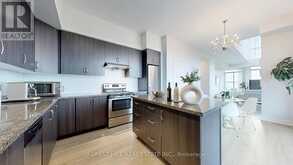 527 - 8763 BAYVIEW AVENUE Richmond Hill 