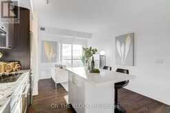 2922 - 275 VILLAGE GREEN SQUARE Toronto