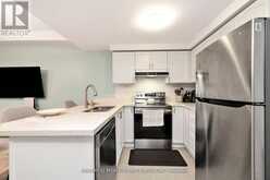 16 - 760 LAWRENCE AVENUE W Toronto