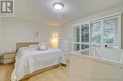 18 - 18 OAKEN GATE WAY Toronto