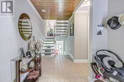 18 - 18 OAKEN GATE WAY Toronto