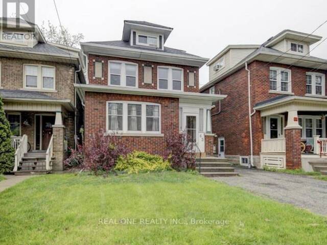 63 PAISLEY AVENUE S Hamilton  Ontario