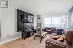 909 - 120 PROMENADE CIRCLE Vaughan 