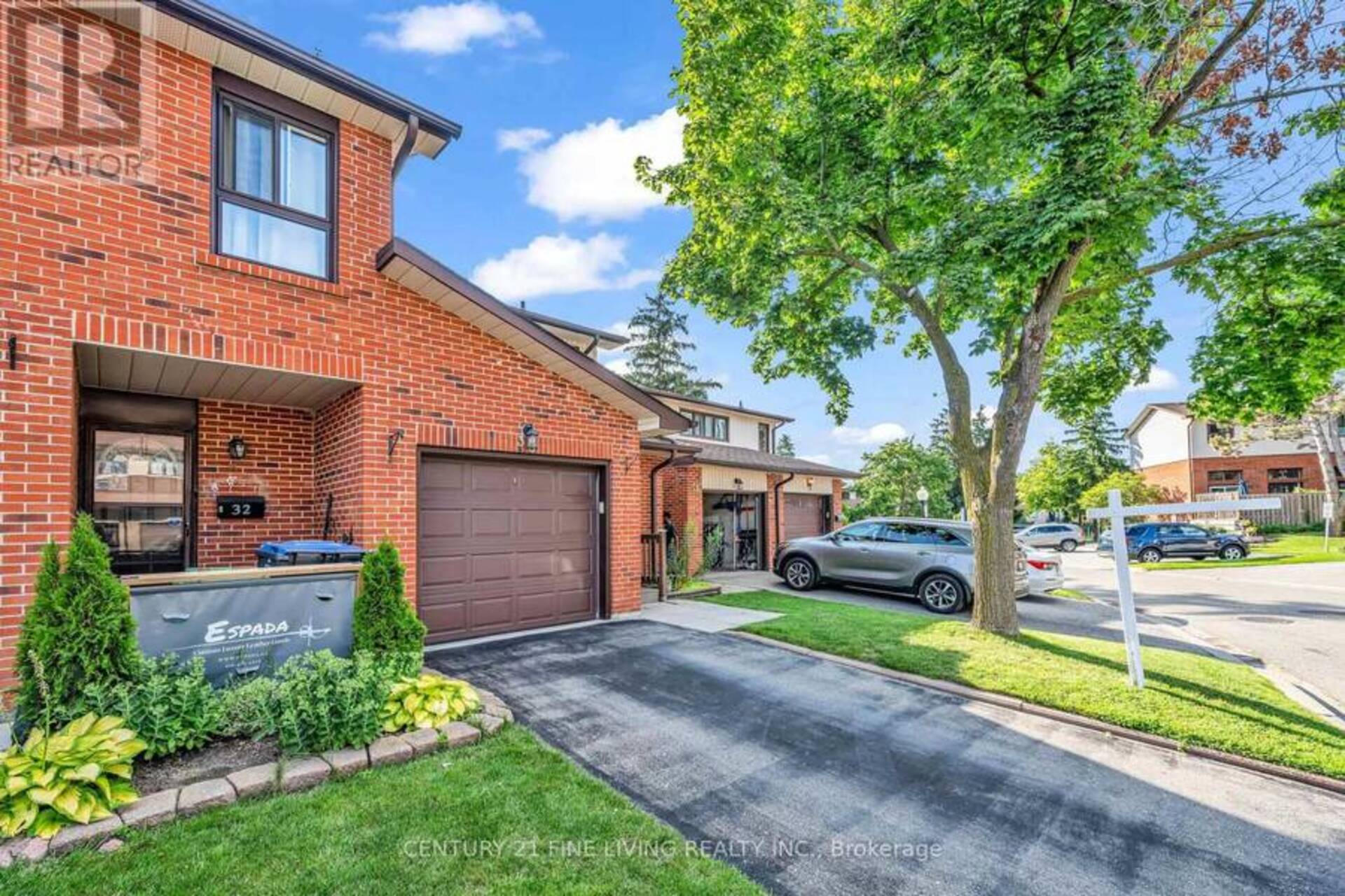 33 DAWSON CRESCENT Brampton 