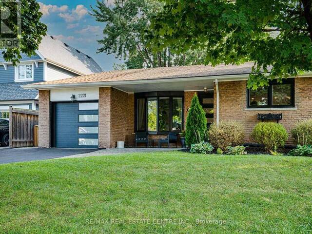 2221 WYANDOTTE DRIVE Oakville  Ontario