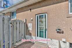 267 SILVERBIRCH DRIVE Newmarket 