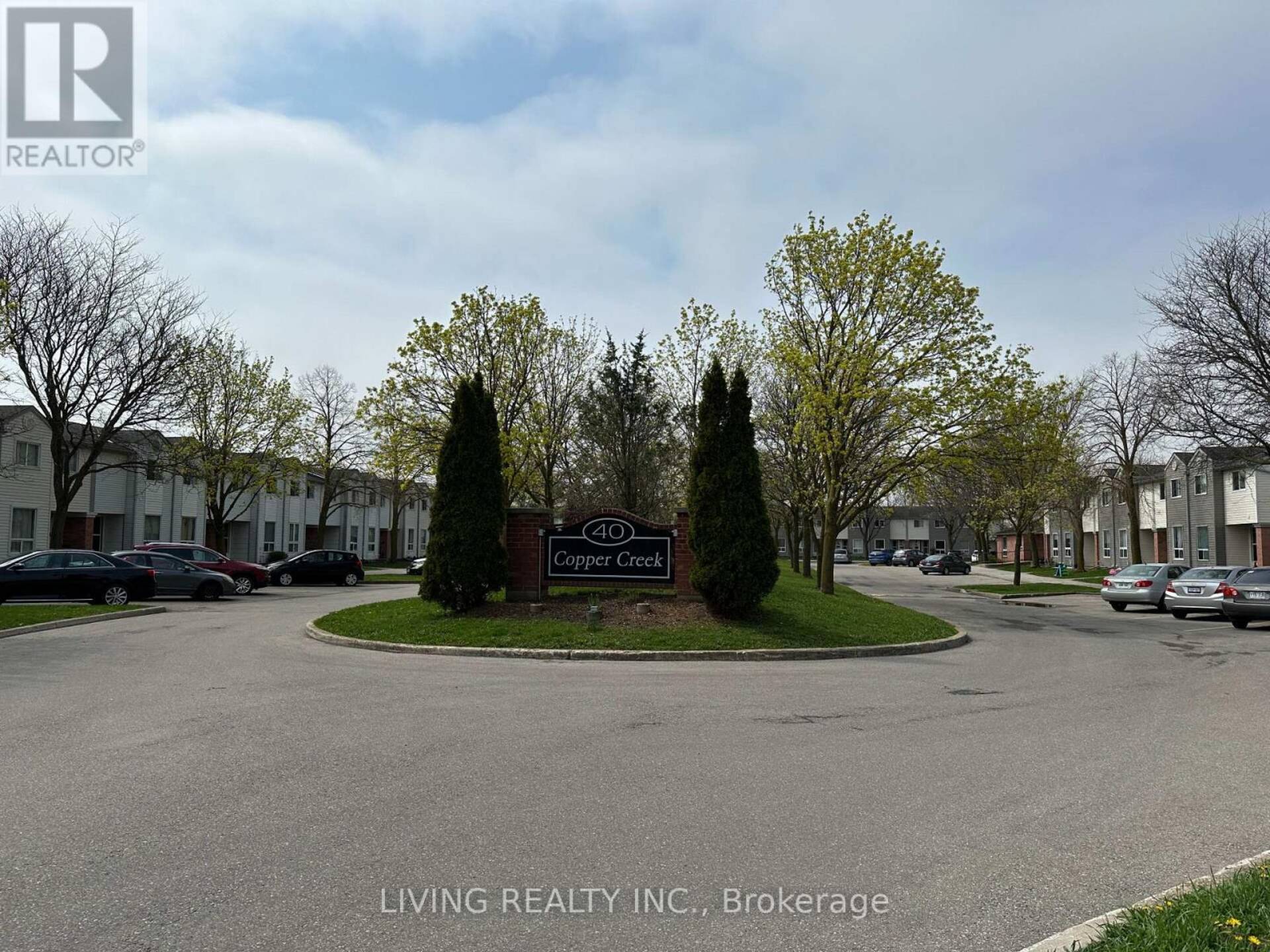 17 - 40 IMPERIAL ROAD N Guelph